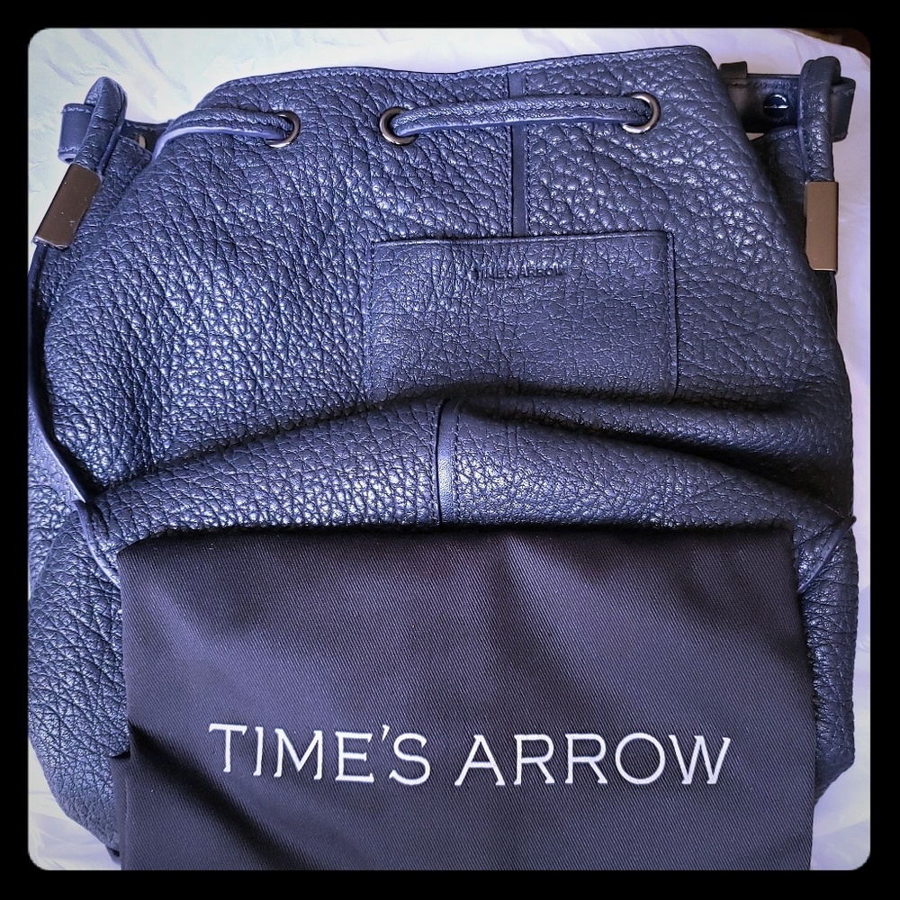 Times Arrow Women's Lida Bucket Bag (Blue)